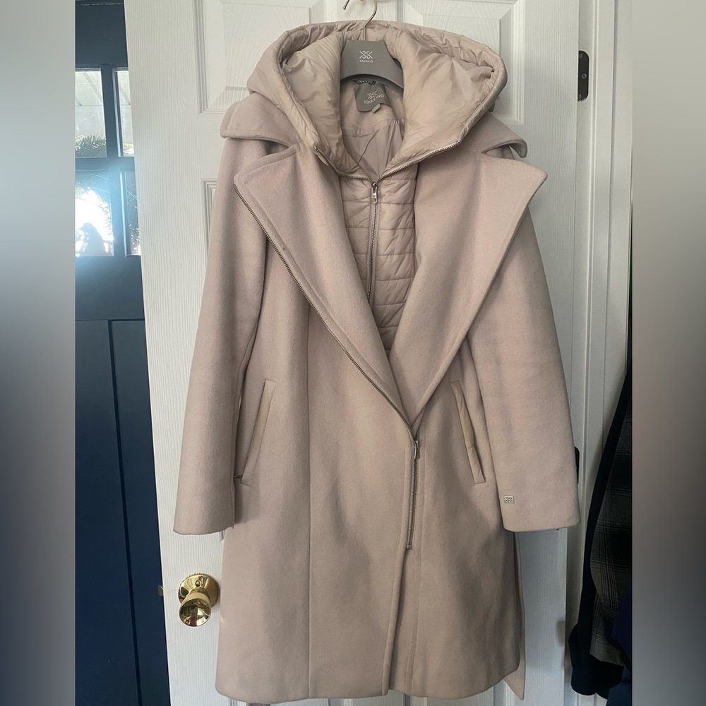 Soia & Kyo Perle coat in beige